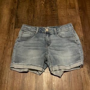 Girls blue Jean shorts